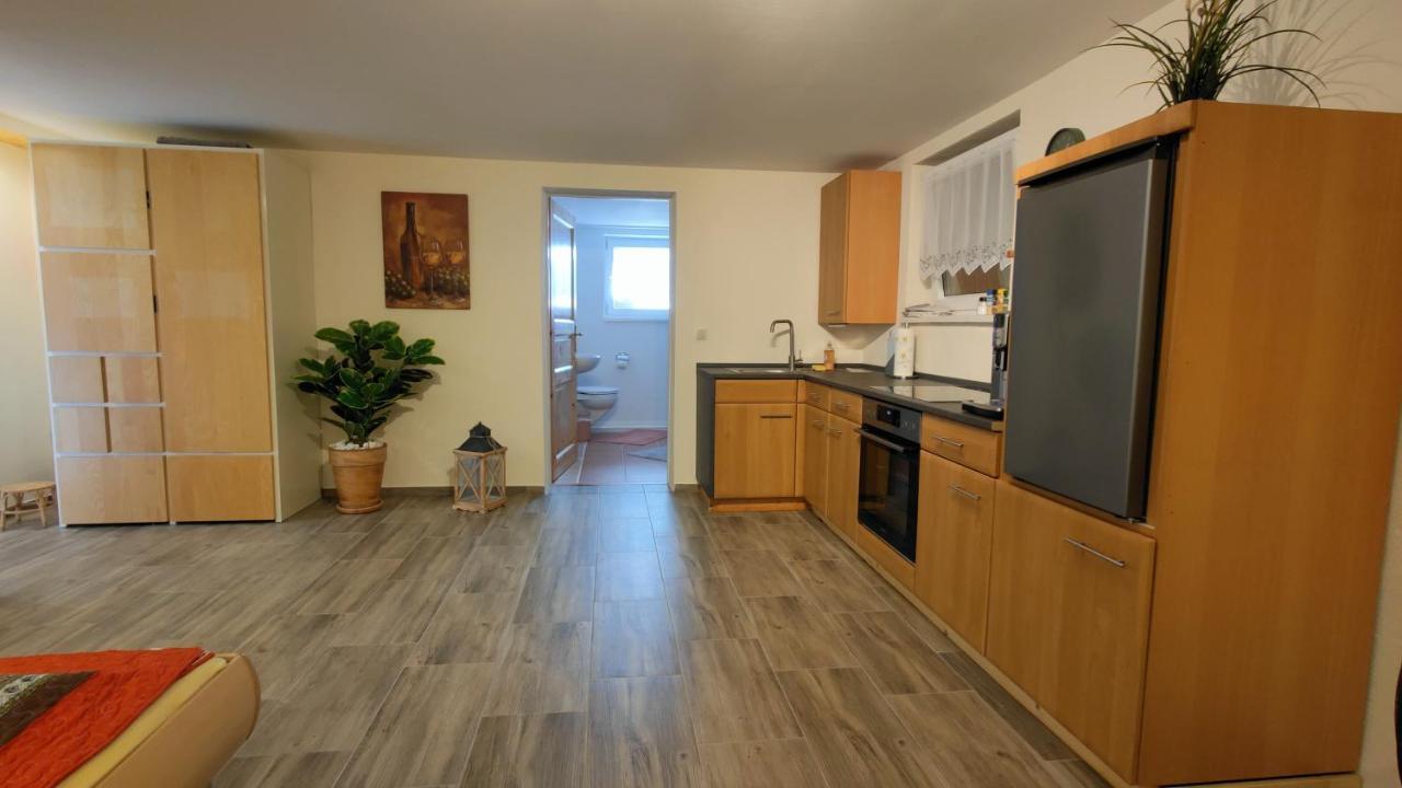 Appartment Im Seeblick Bodenwohr Екстериор снимка